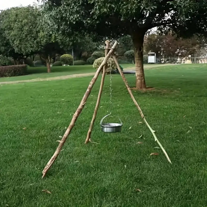 SurvivorTripod – Draagbare Driepoot Kookstandaard voor Outdoor & Survival